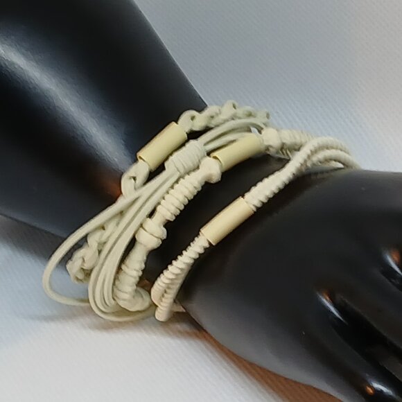 NWOT Set of 4 Cream Adjustable Braided String Bracelets Jewelry Accessories #12 - Picture 1 of 10
